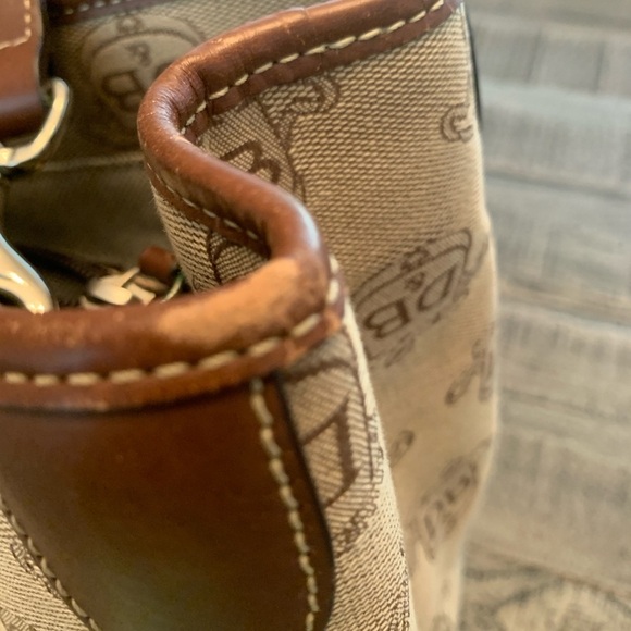 Dooney & Bourke Tan and Brown Purse - Picture 13 of 16